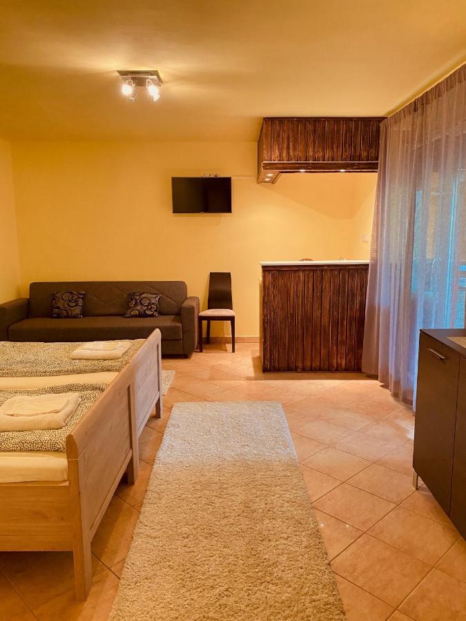 Sailor'S Apartman Siófok Buitenkant foto