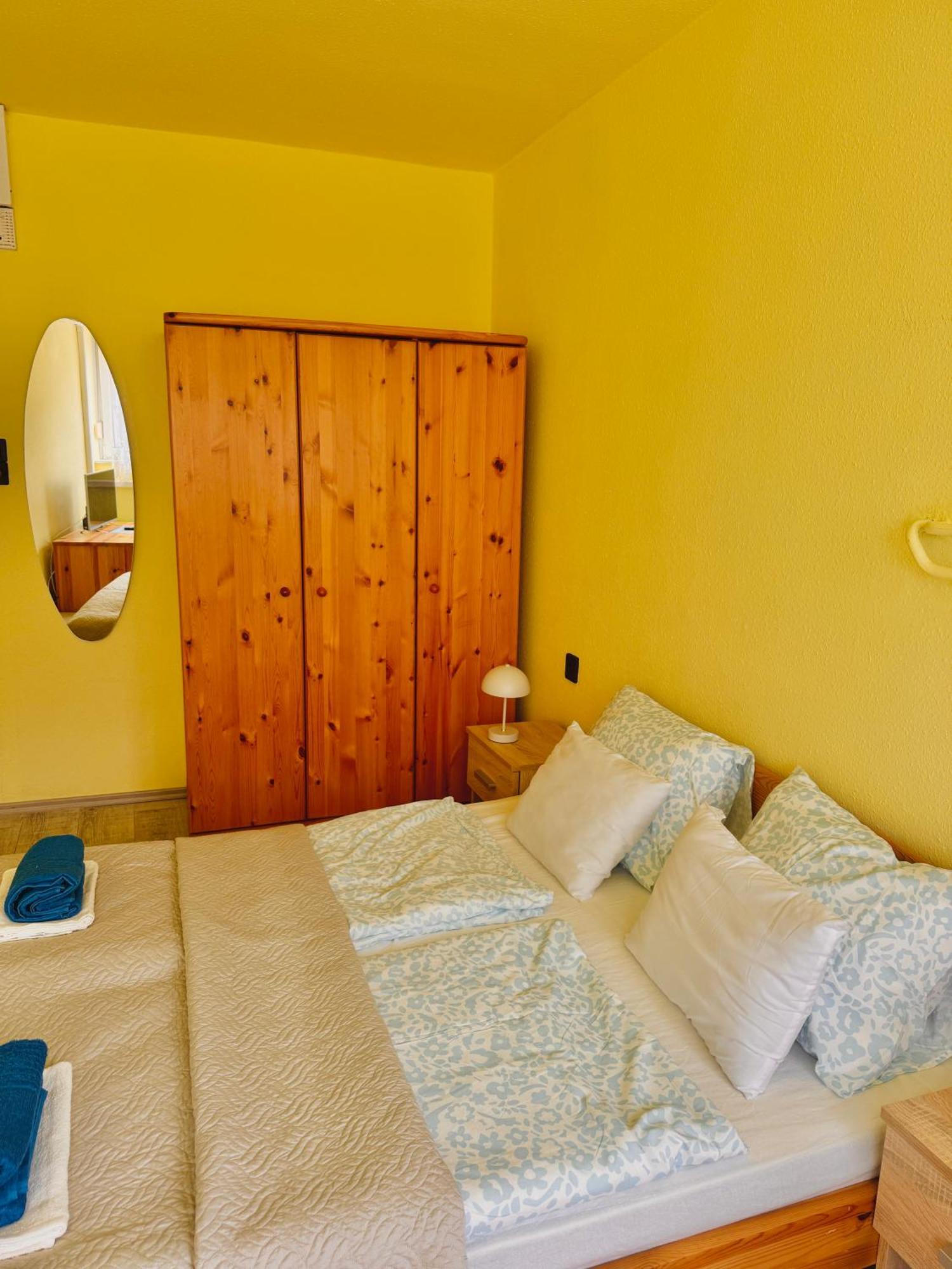 Sailor'S Apartman Siófok Buitenkant foto